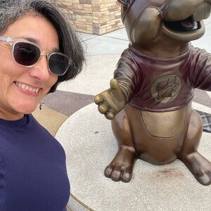 Meet your Posher, Linda